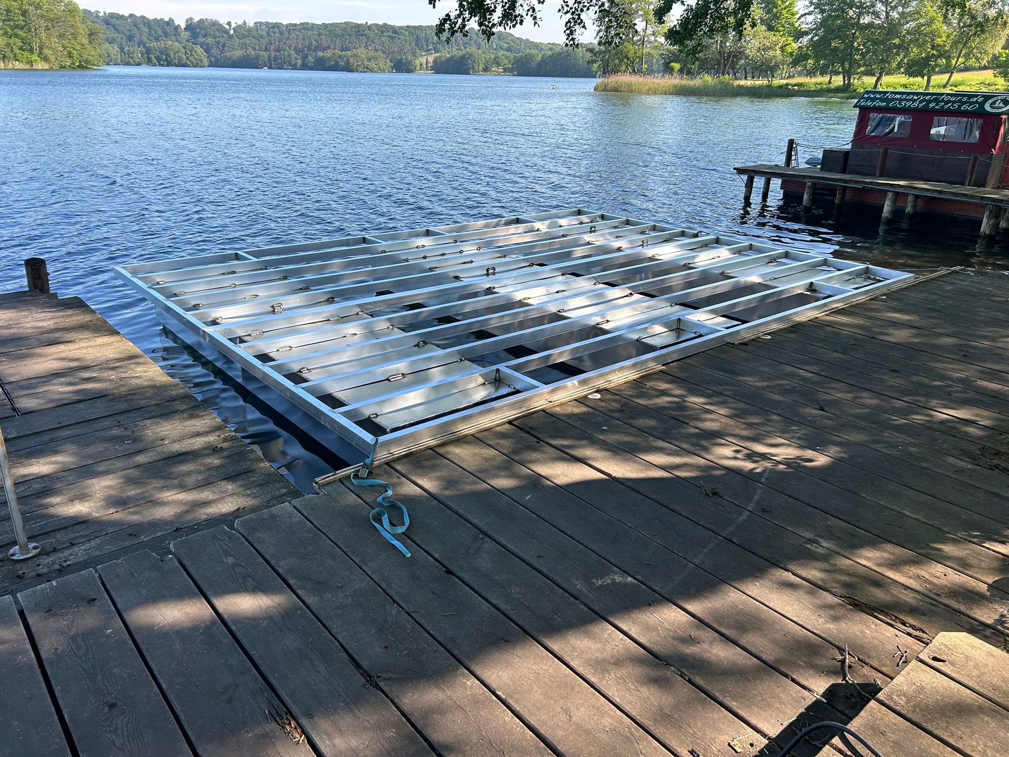 albow-witte-schwimmplattformen